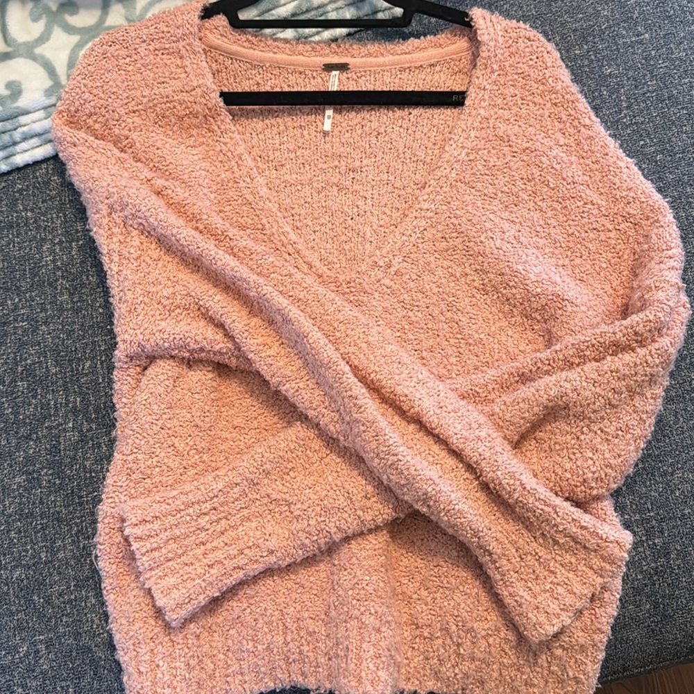 Free People Sweater - Picture 3 of 4